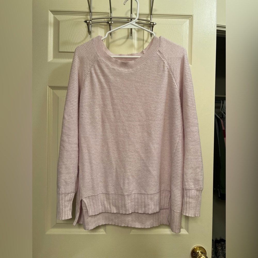 Light pink sweater
